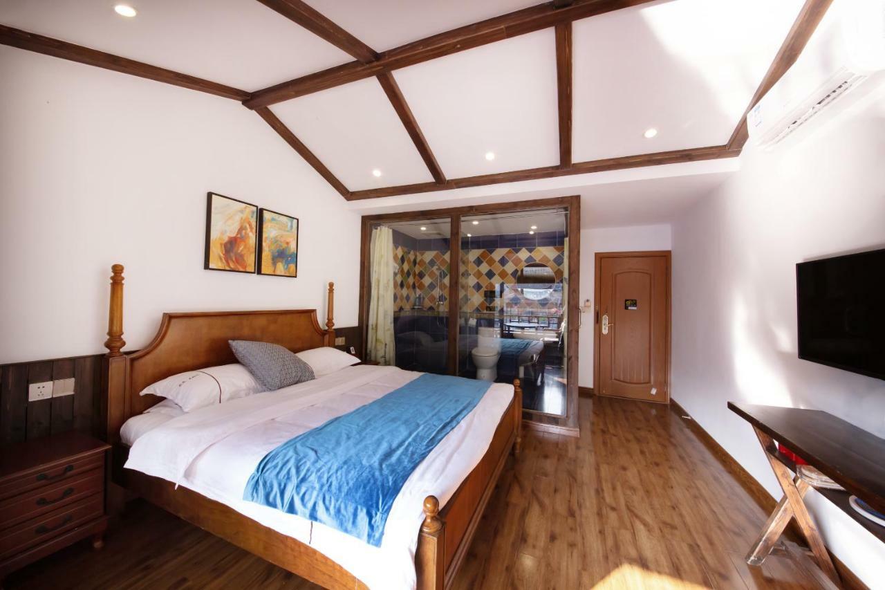 Fenghuang Slowly Time Inn Extérieur photo
